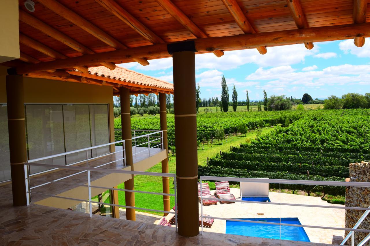 Chaglasian Wine & Suites Сан Рафаел Екстериор снимка